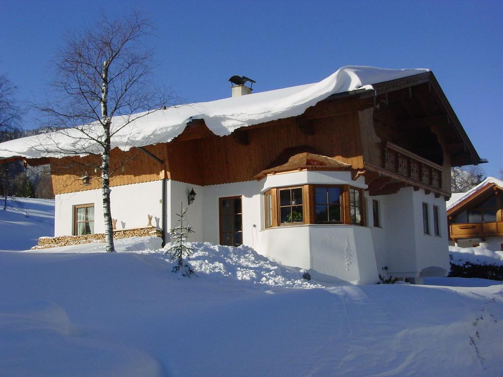 Ferienwohnung Irmgard Steinberg am Rofan Екстериор снимка